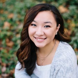 Meet your Posher, Lia